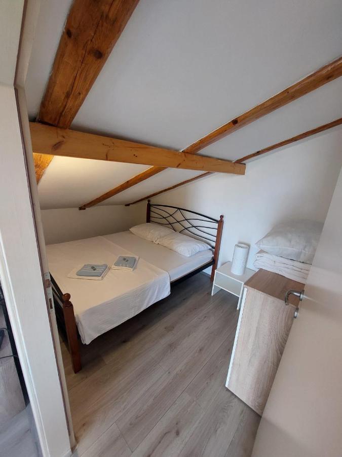 Apartment Ivana Krk Town Exteriér fotografie